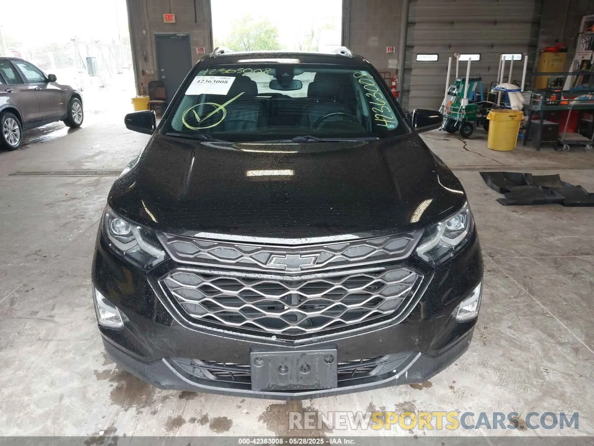 11 Фотография поврежденного автомобиля 2GNAXXEV0L6218214 CHEVROLET EQUINOX 2020