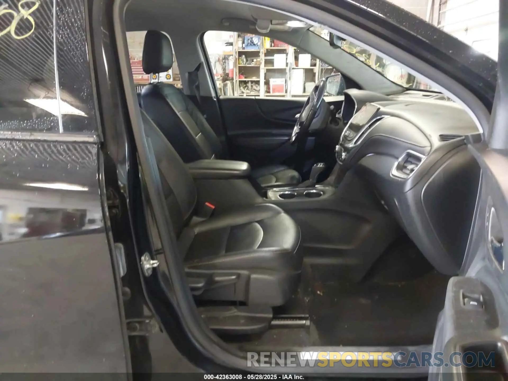 5 Фотография поврежденного автомобиля 2GNAXXEV0L6218214 CHEVROLET EQUINOX 2020