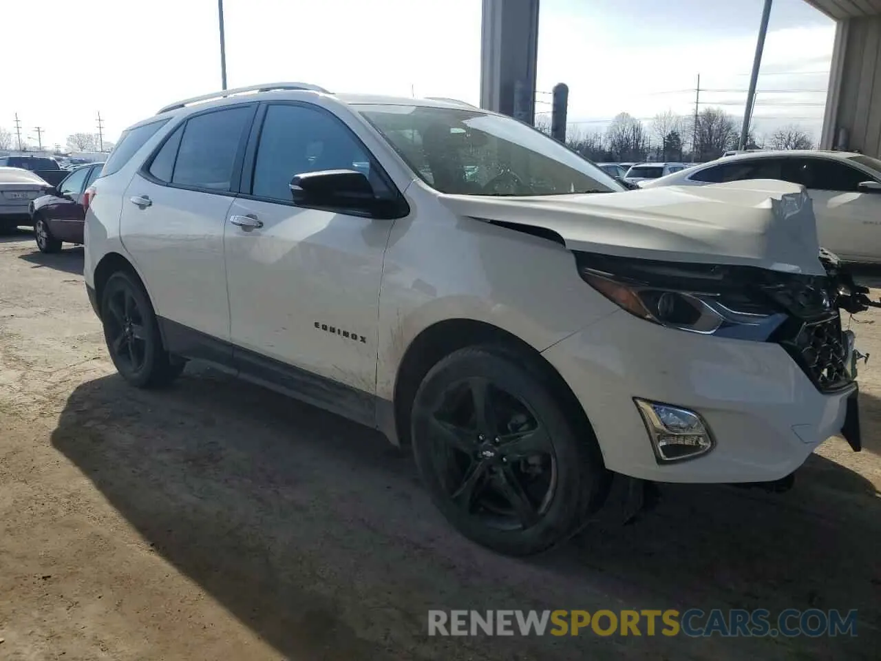 4 Фотография поврежденного автомобиля 2GNAXXEV5L6282023 CHEVROLET EQUINOX 2020