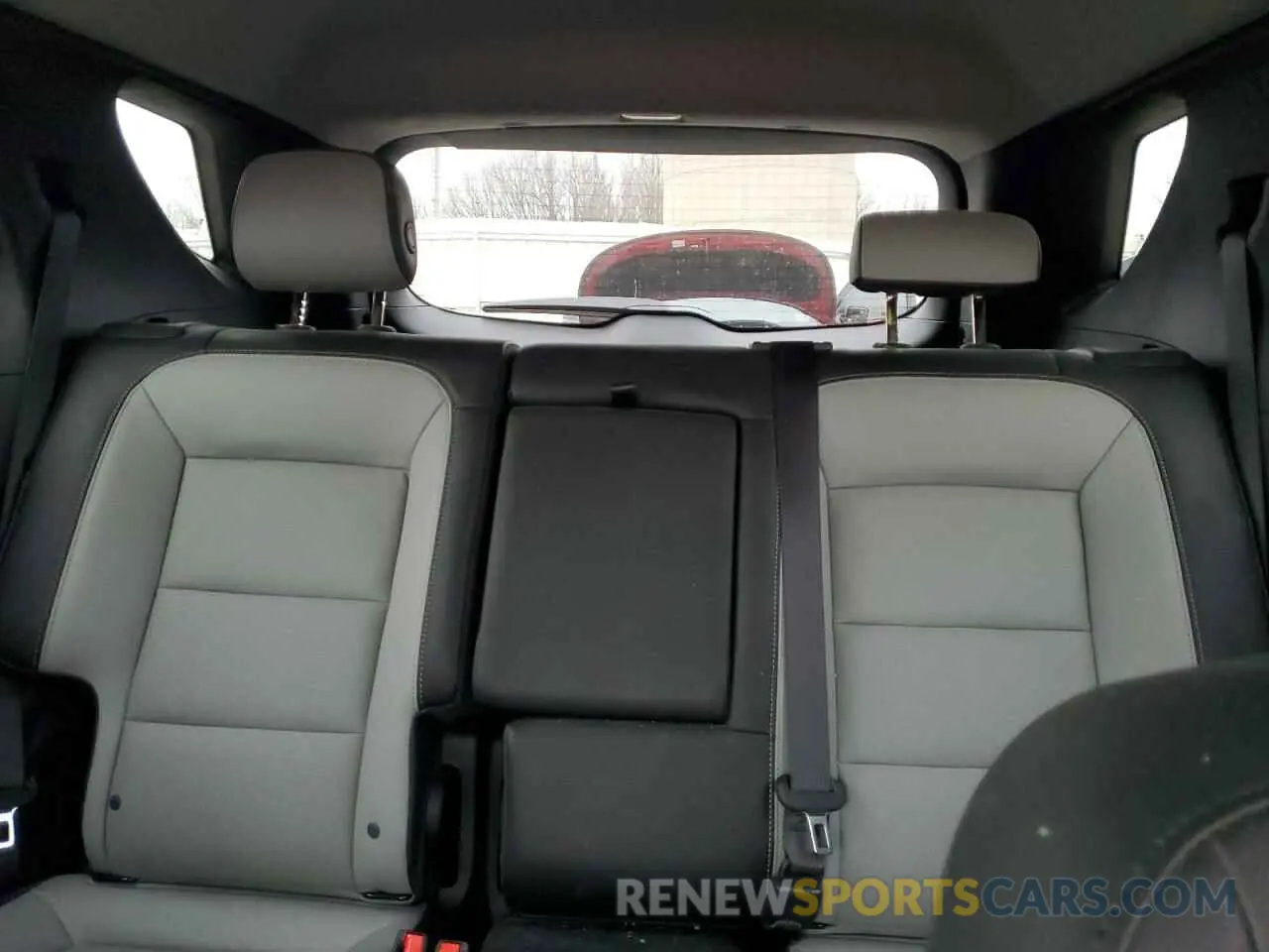 10 Photograph of a damaged car 2GNAXXEV6L6125956 CHEVROLET EQUINOX 2020