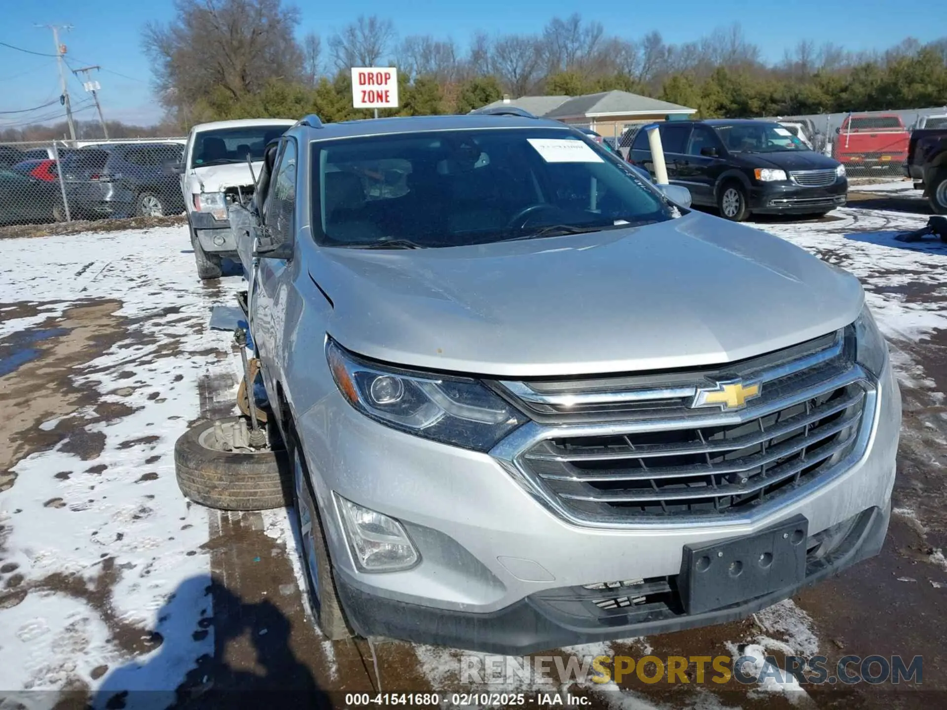 1 Photograph of a damaged car 2GNAXXEV7L6162109 CHEVROLET EQUINOX 2020