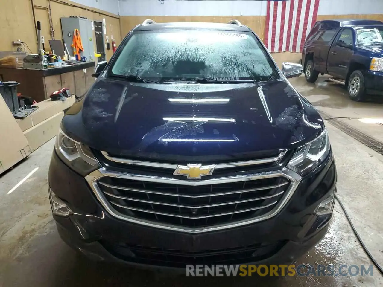 5 Photograph of a damaged car 2GNAXXEV9L6118712 CHEVROLET EQUINOX 2020