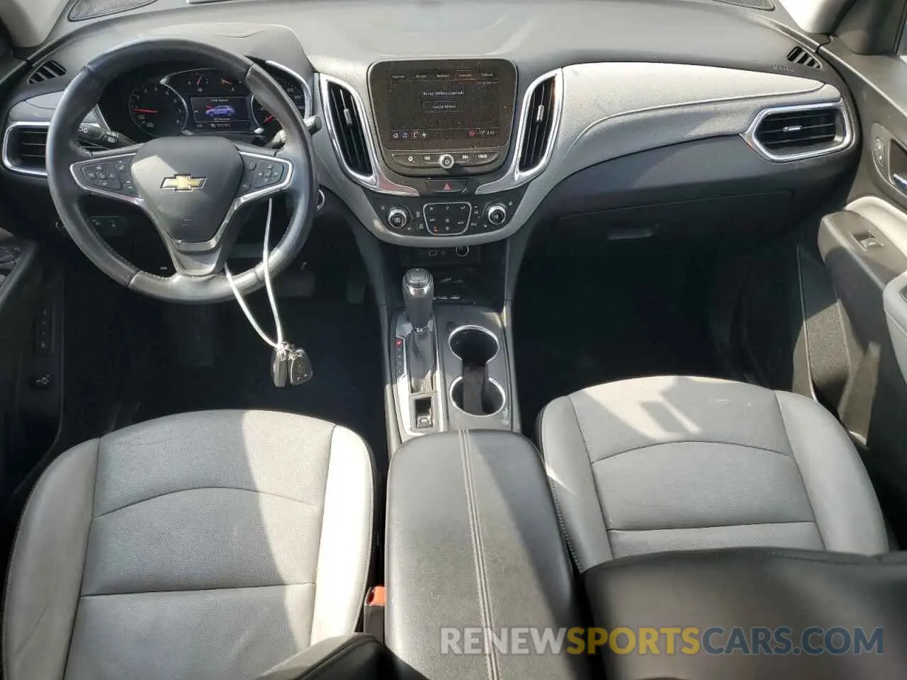 8 Фотография поврежденного автомобиля 2GNAXXEVXL6212081 CHEVROLET EQUINOX 2020