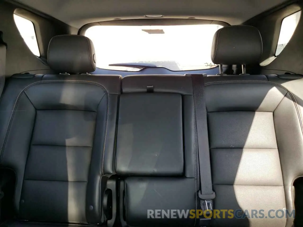 10 Photograph of a damaged car 2GNAXYEX2L6186695 CHEVROLET EQUINOX 2020