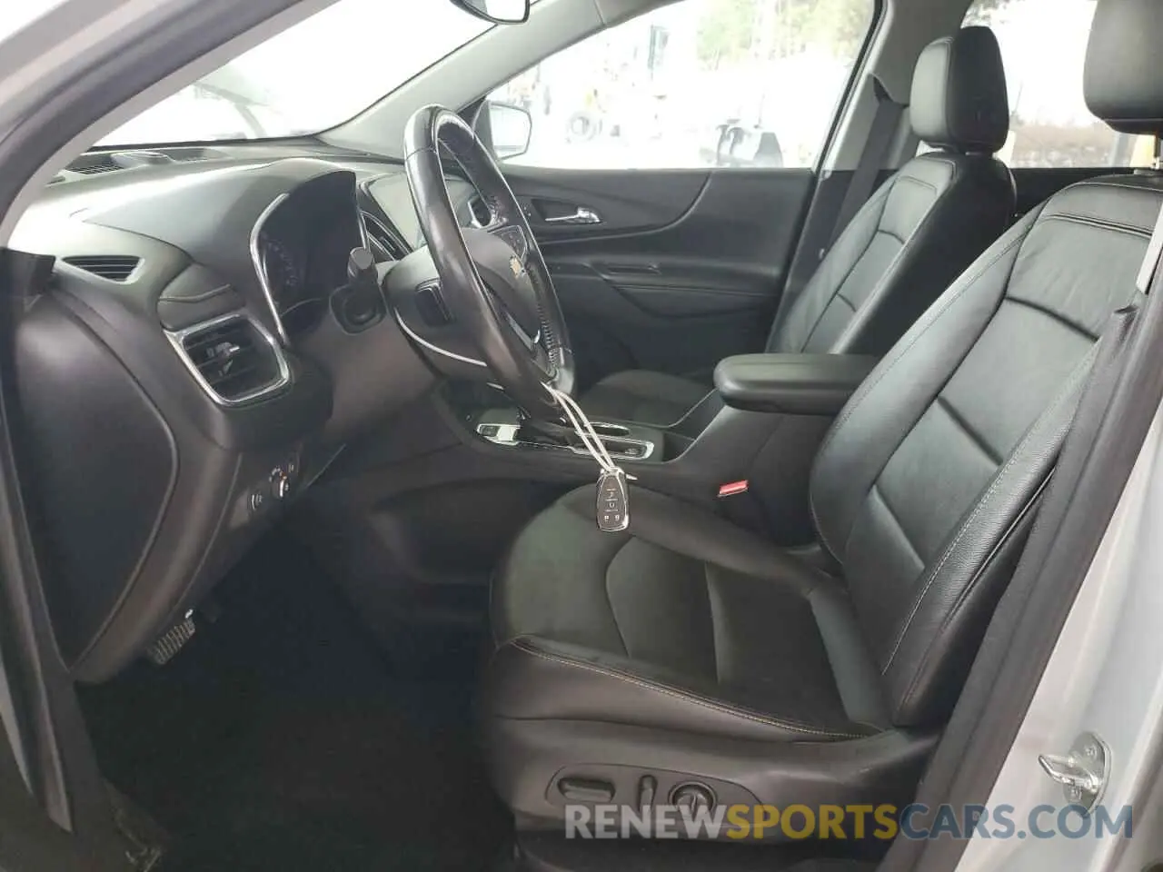 7 Photograph of a damaged car 2GNAXYEXXL6240745 CHEVROLET EQUINOX 2020