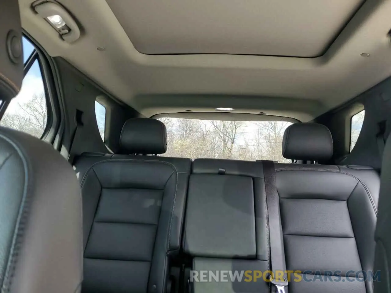 10 Photograph of a damaged car 2GNAXYEXXL6244519 CHEVROLET EQUINOX 2020