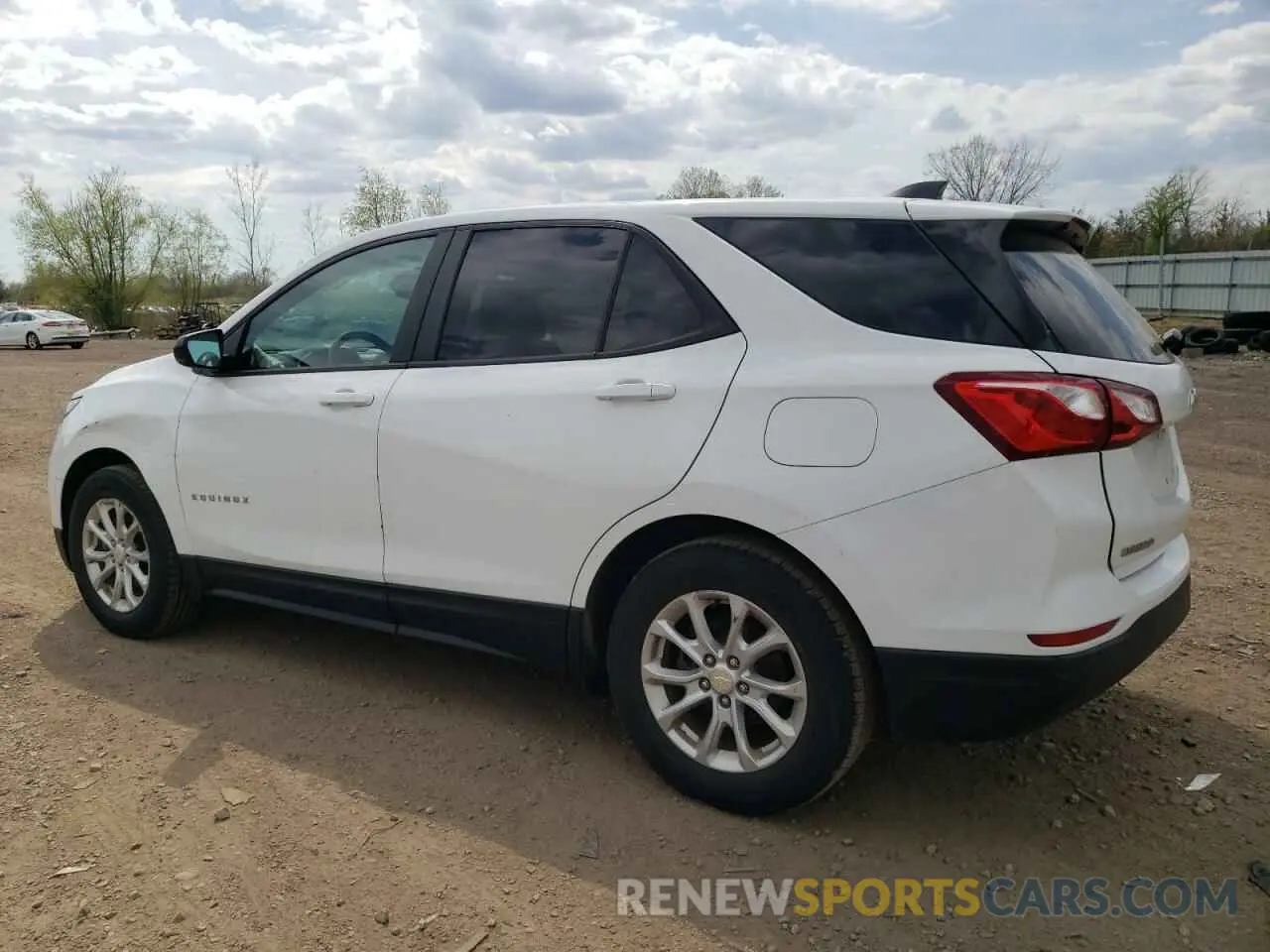 2 Фотография поврежденного автомобиля 3GNAXFEV6LS709611 CHEVROLET EQUINOX 2020