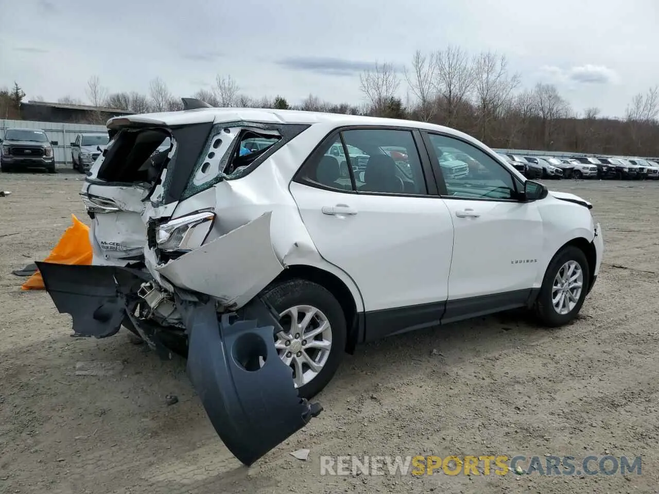 3 Photograph of a damaged car 3GNAXHEV0LS503034 CHEVROLET EQUINOX 2020