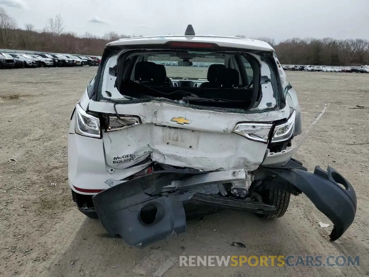 6 Photograph of a damaged car 3GNAXHEV0LS503034 CHEVROLET EQUINOX 2020