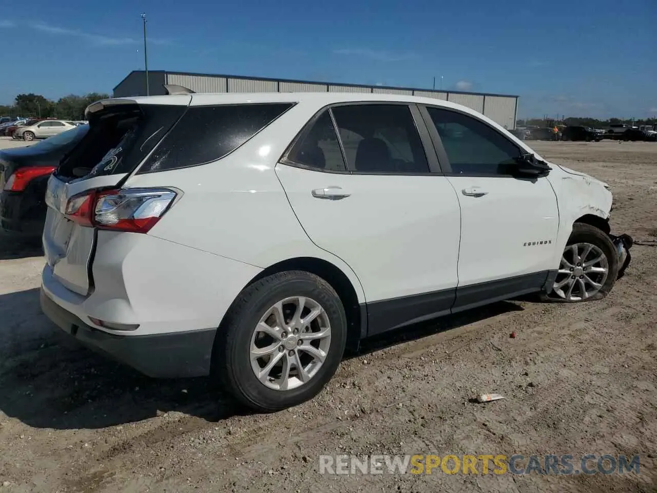 3 Photograph of a damaged car 3GNAXHEV0LS702746 CHEVROLET EQUINOX 2020