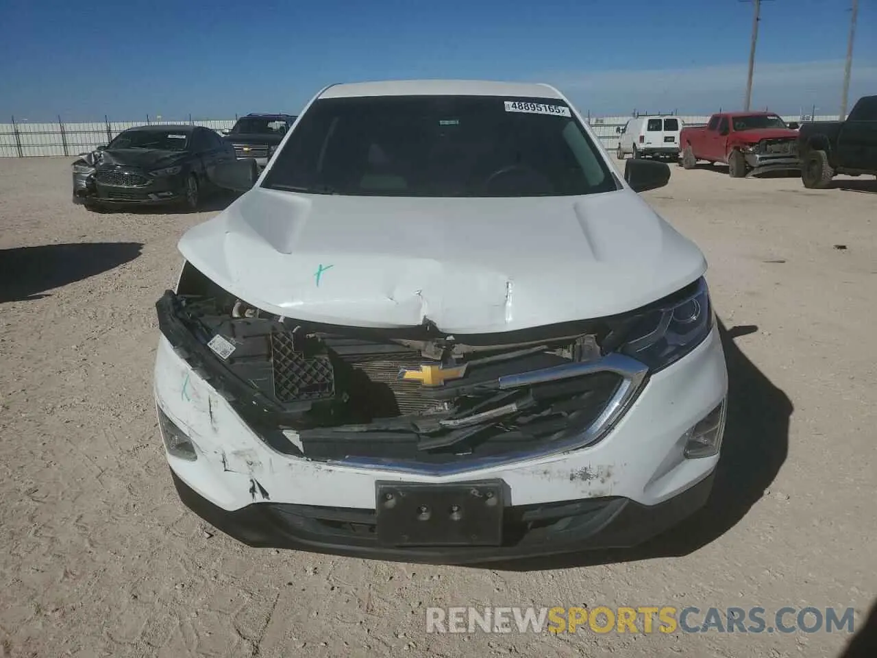 5 Photograph of a damaged car 3GNAXHEV1LS672639 CHEVROLET EQUINOX 2020