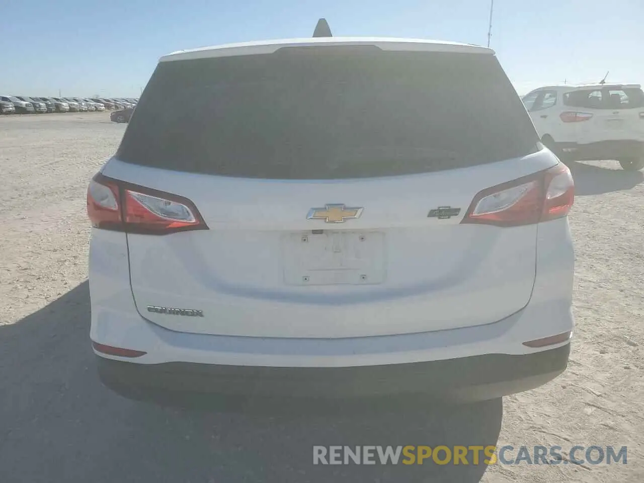 6 Photograph of a damaged car 3GNAXHEV1LS672639 CHEVROLET EQUINOX 2020