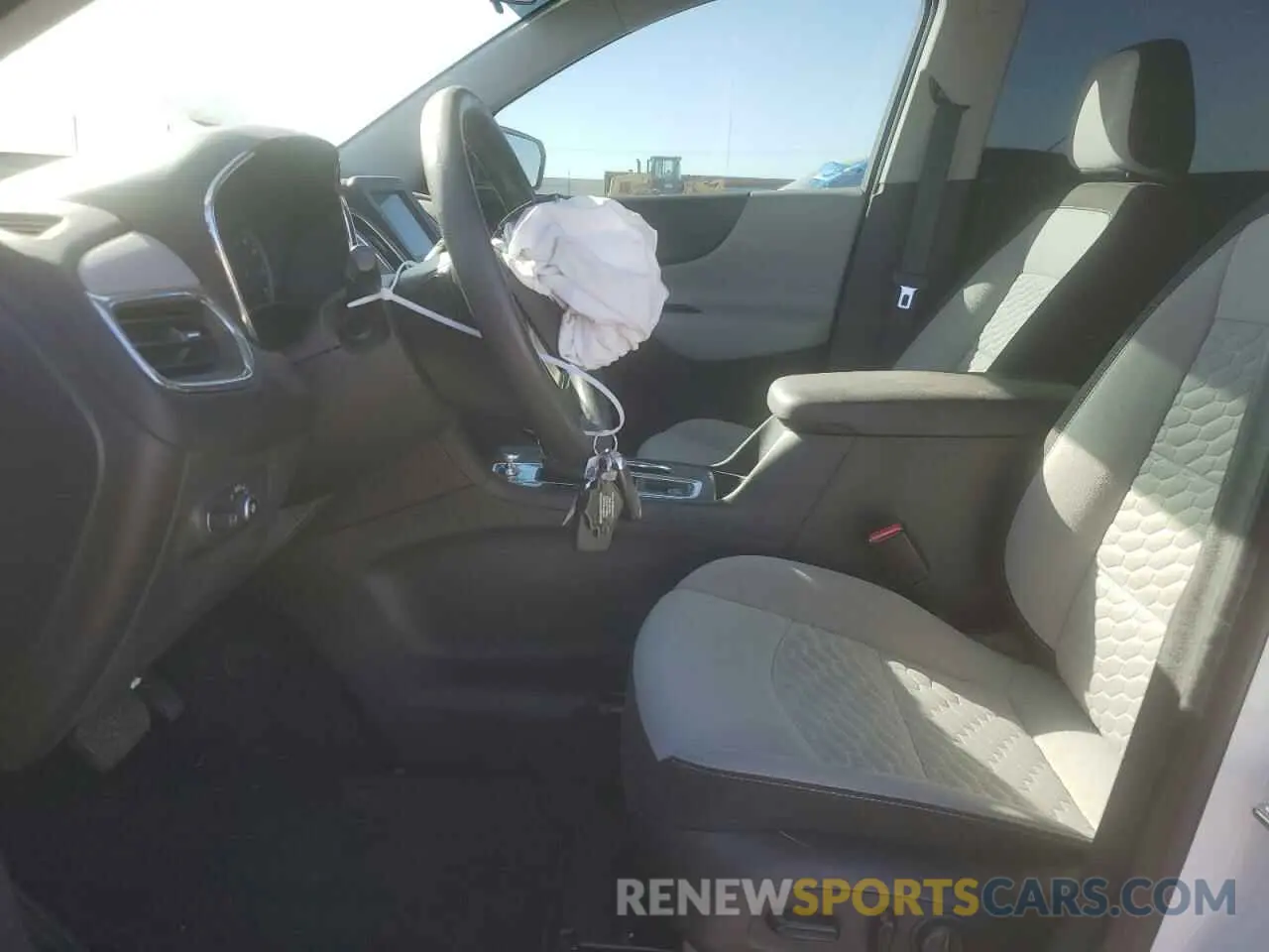 7 Photograph of a damaged car 3GNAXHEV1LS672639 CHEVROLET EQUINOX 2020