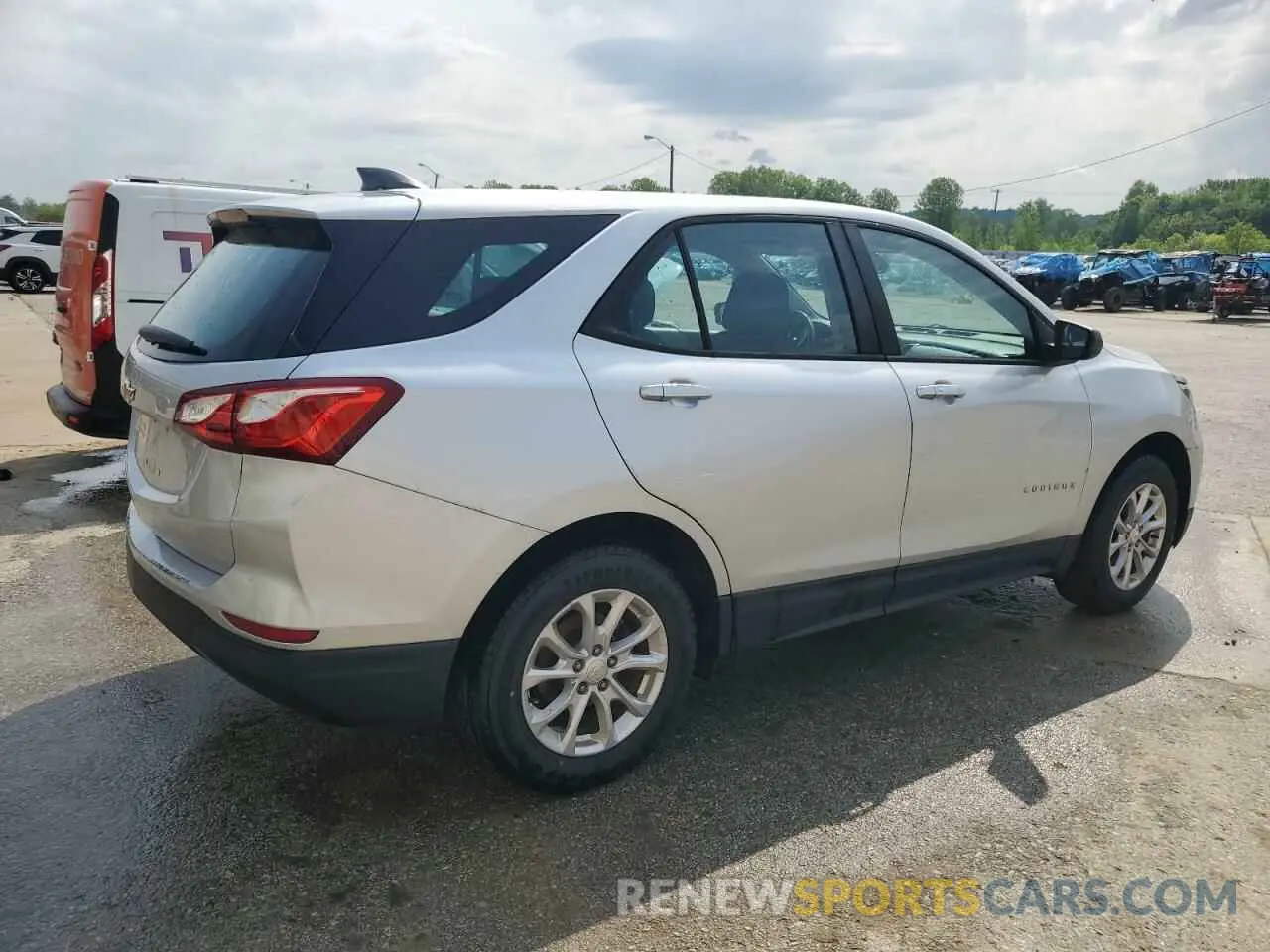 3 Photograph of a damaged car 3GNAXHEV1LS683625 CHEVROLET EQUINOX 2020