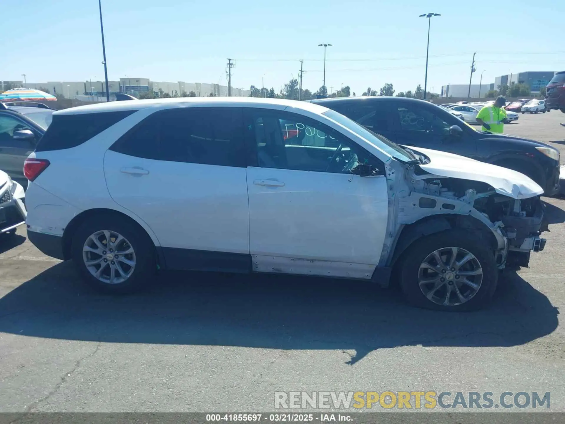 14 Фотография поврежденного автомобиля 3GNAXHEV2LS513306 CHEVROLET EQUINOX 2020