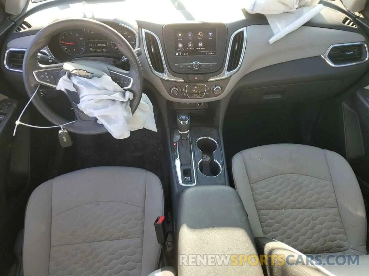 8 Photograph of a damaged car 3GNAXHEV2LS548430 CHEVROLET EQUINOX 2020