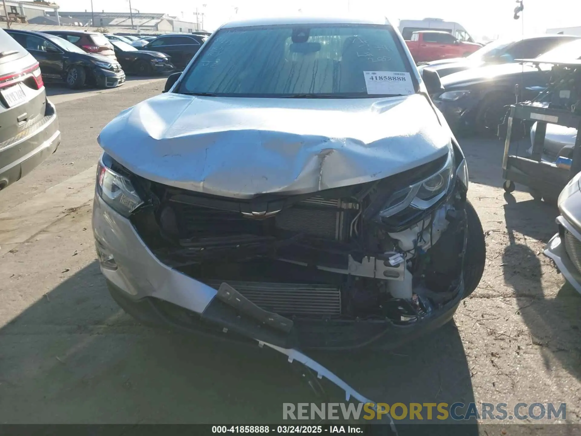 13 Photograph of a damaged car 3GNAXHEV2LS557791 CHEVROLET EQUINOX 2020