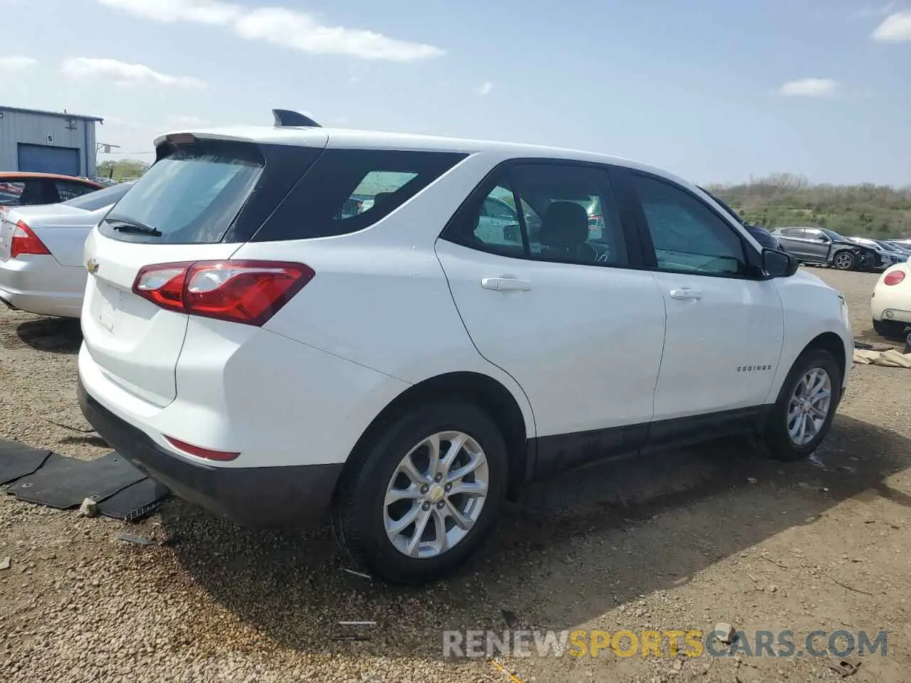 3 Фотография поврежденного автомобиля 3GNAXHEV2LS696187 CHEVROLET EQUINOX 2020