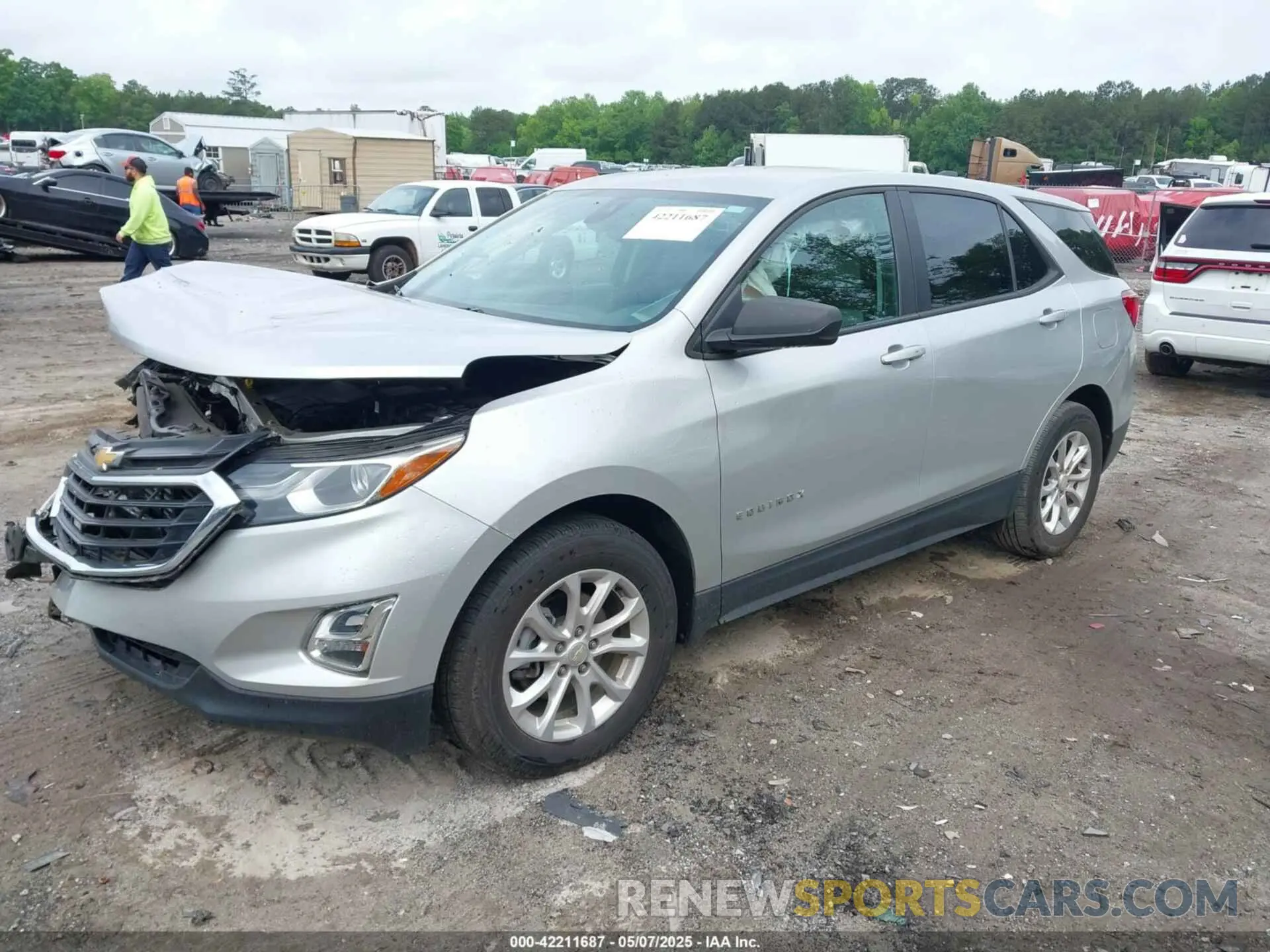 2 Фотография поврежденного автомобиля 3GNAXHEV3LS522936 CHEVROLET EQUINOX 2020