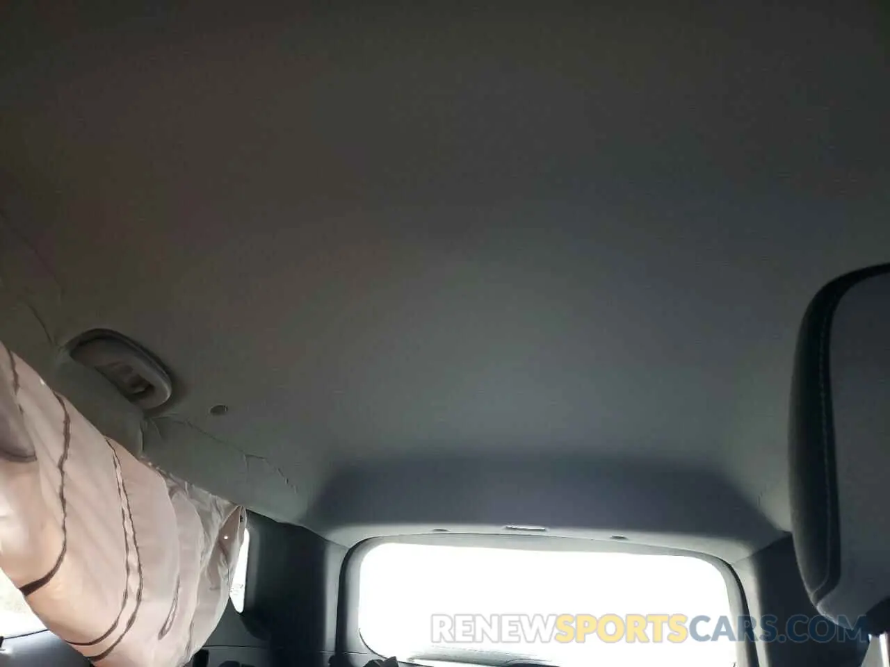 10 Фотография поврежденного автомобиля 3GNAXHEV3LS649301 CHEVROLET EQUINOX 2020