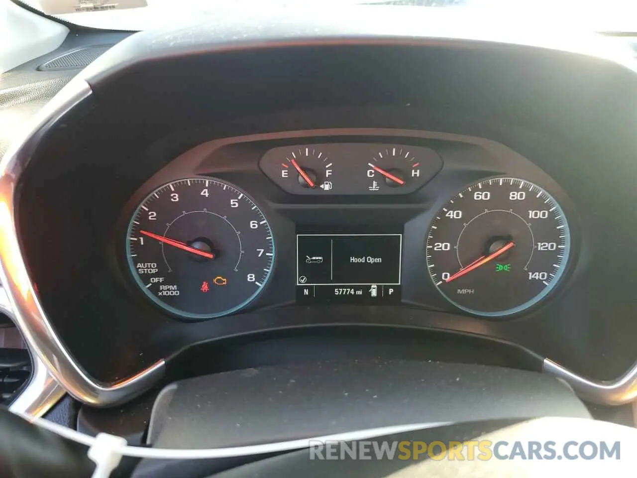 9 Фотография поврежденного автомобиля 3GNAXHEV3LS714633 CHEVROLET EQUINOX 2020