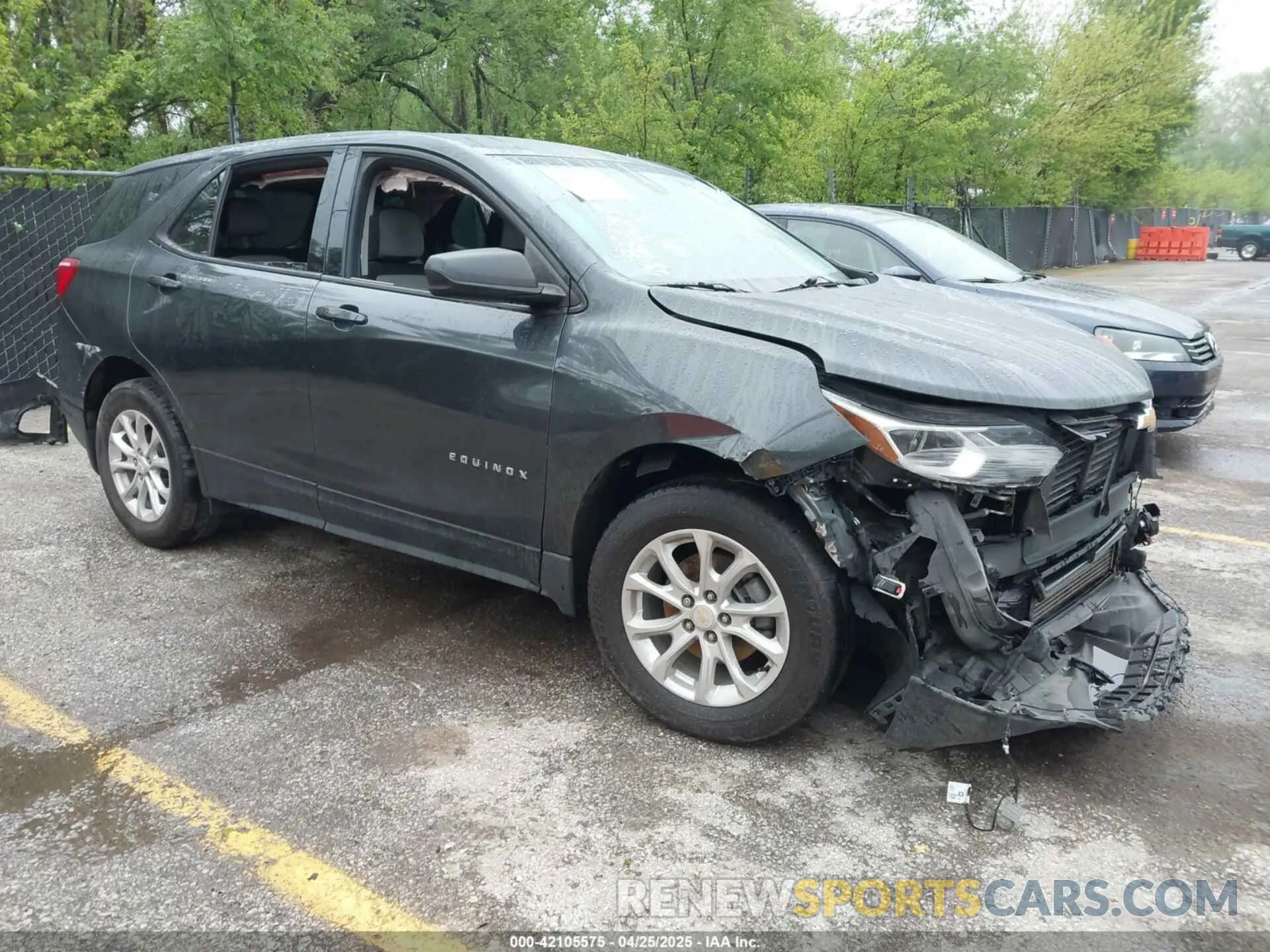 1 Photograph of a damaged car 3GNAXHEV4LS542953 CHEVROLET EQUINOX 2020