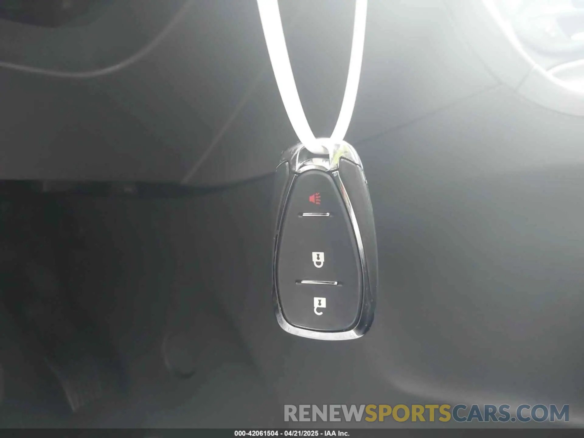 11 Photograph of a damaged car 3GNAXHEV4LS545593 CHEVROLET EQUINOX 2020
