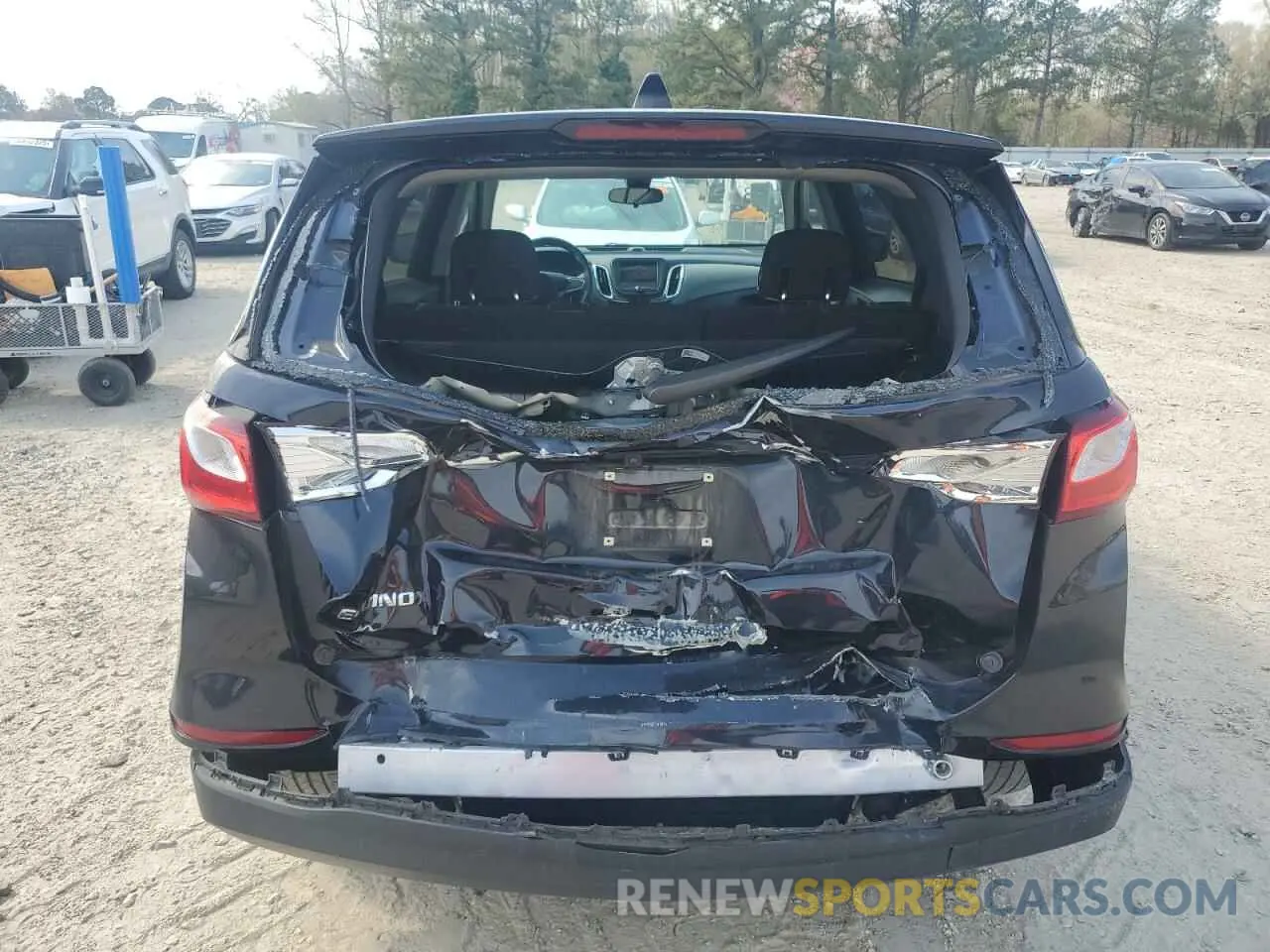 6 Фотография поврежденного автомобиля 3GNAXHEV4LS589576 CHEVROLET EQUINOX 2020