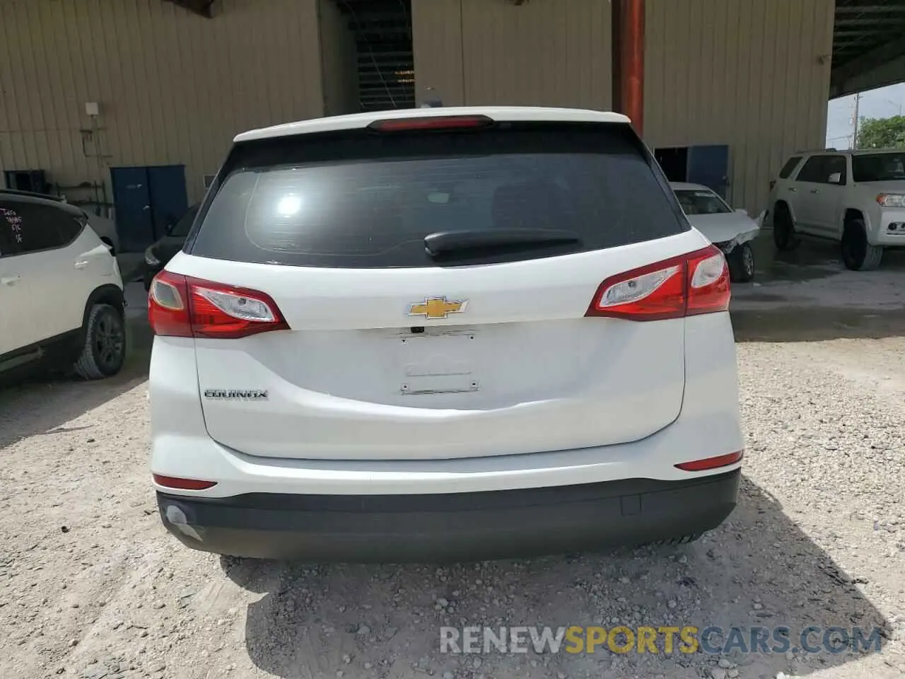 6 Photograph of a damaged car 3GNAXHEV4LS617361 CHEVROLET EQUINOX 2020