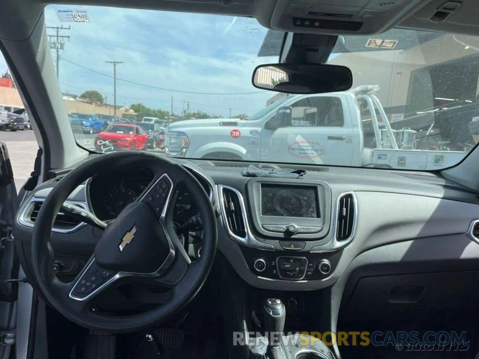 15 Photograph of a damaged car 3GNAXHEV4LS623290 CHEVROLET EQUINOX 2020