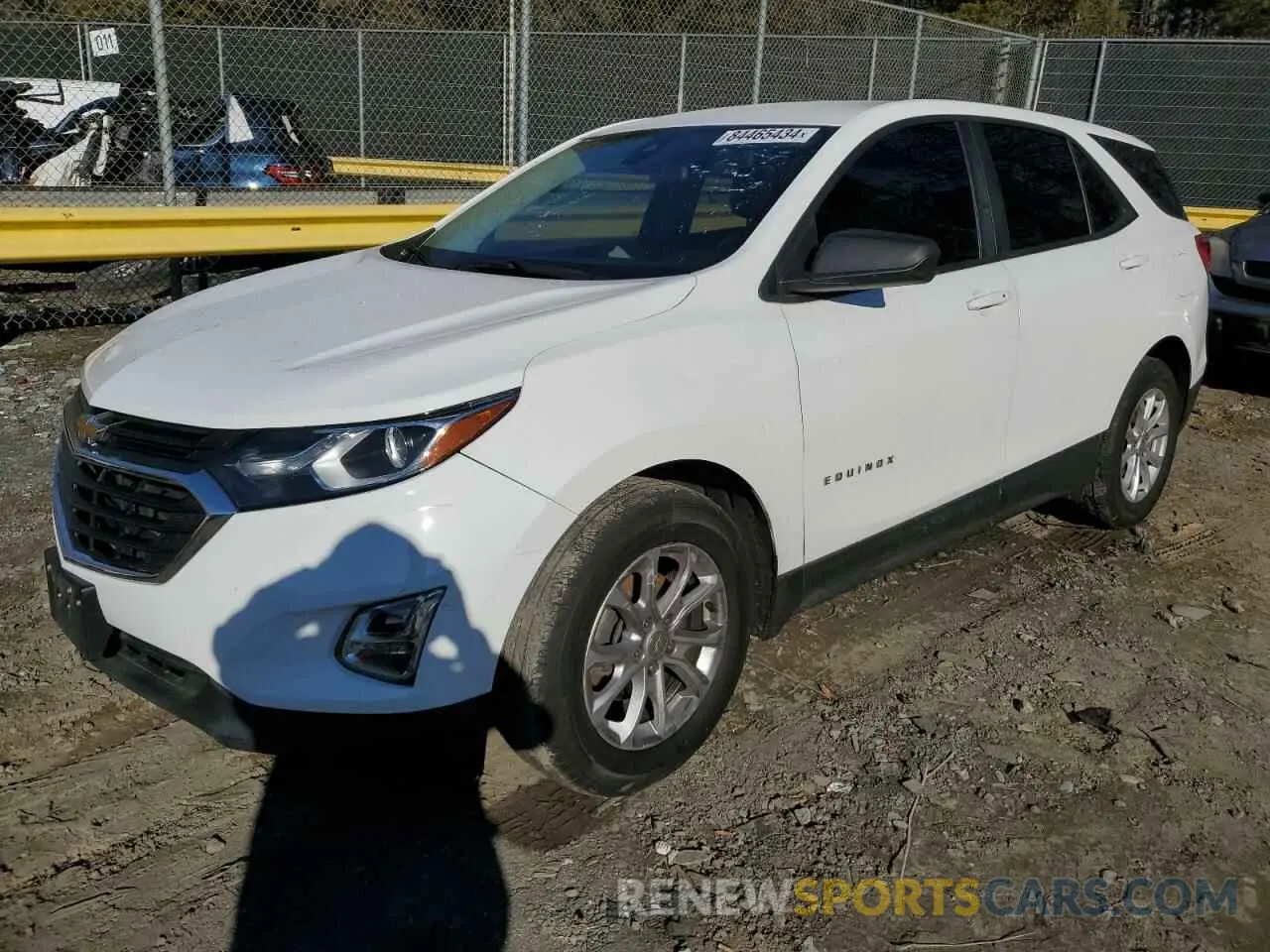 1 Photograph of a damaged car 3GNAXHEV5LS585259 CHEVROLET EQUINOX 2020