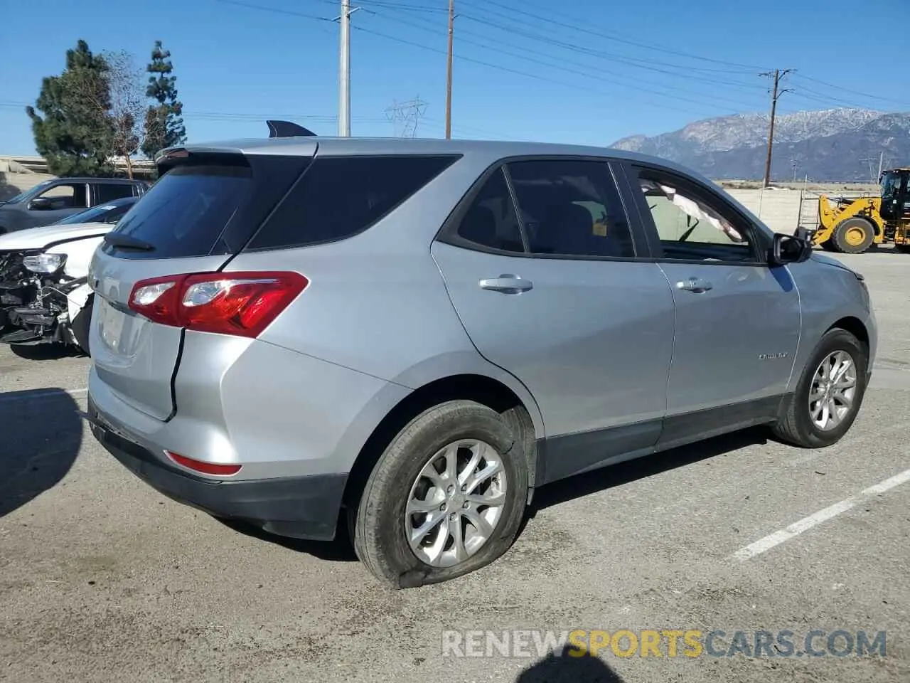 3 Фотография поврежденного автомобиля 3GNAXHEV5LS736925 CHEVROLET EQUINOX 2020