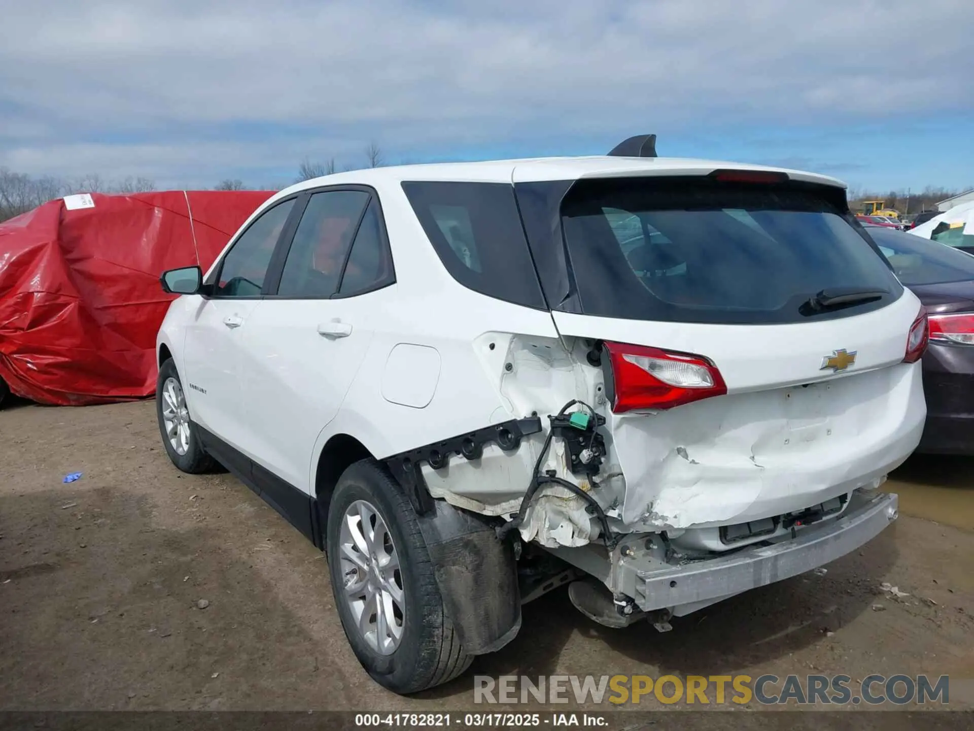 3 Photograph of a damaged car 3GNAXHEV6LS605079 CHEVROLET EQUINOX 2020