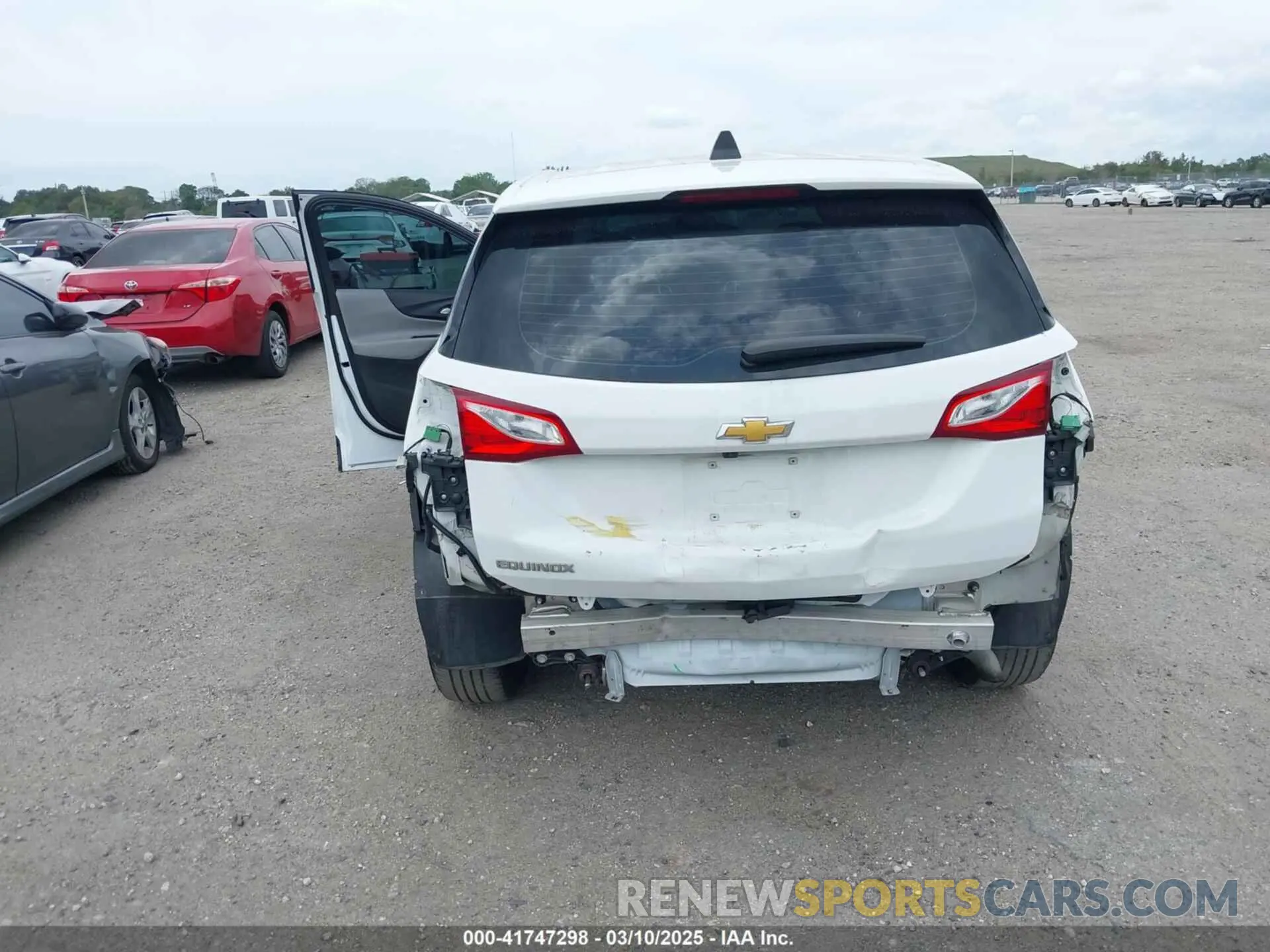 18 Фотография поврежденного автомобиля 3GNAXHEV6LS627857 CHEVROLET EQUINOX 2020