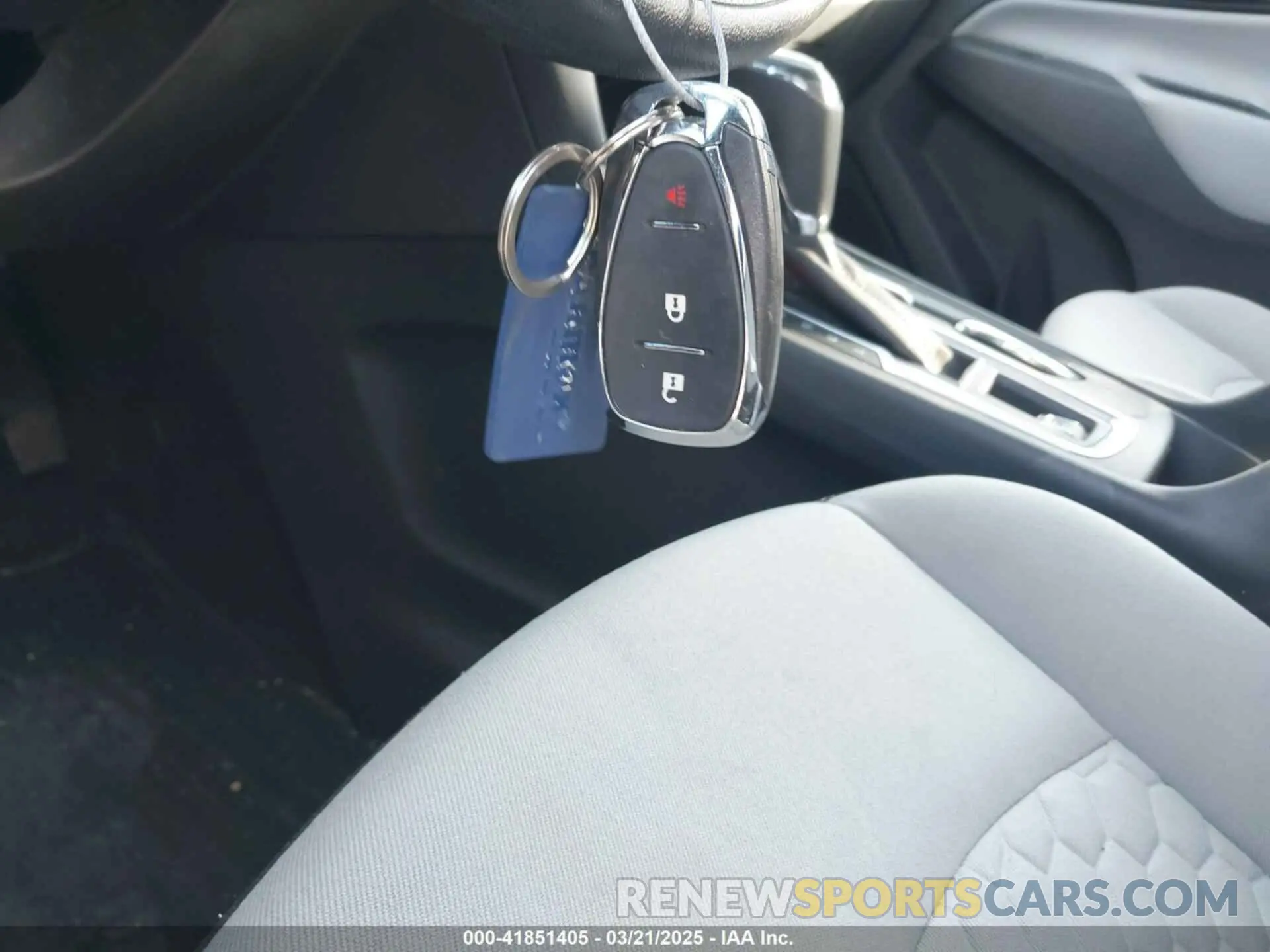 11 Фотография поврежденного автомобиля 3GNAXHEV6LS633156 CHEVROLET EQUINOX 2020