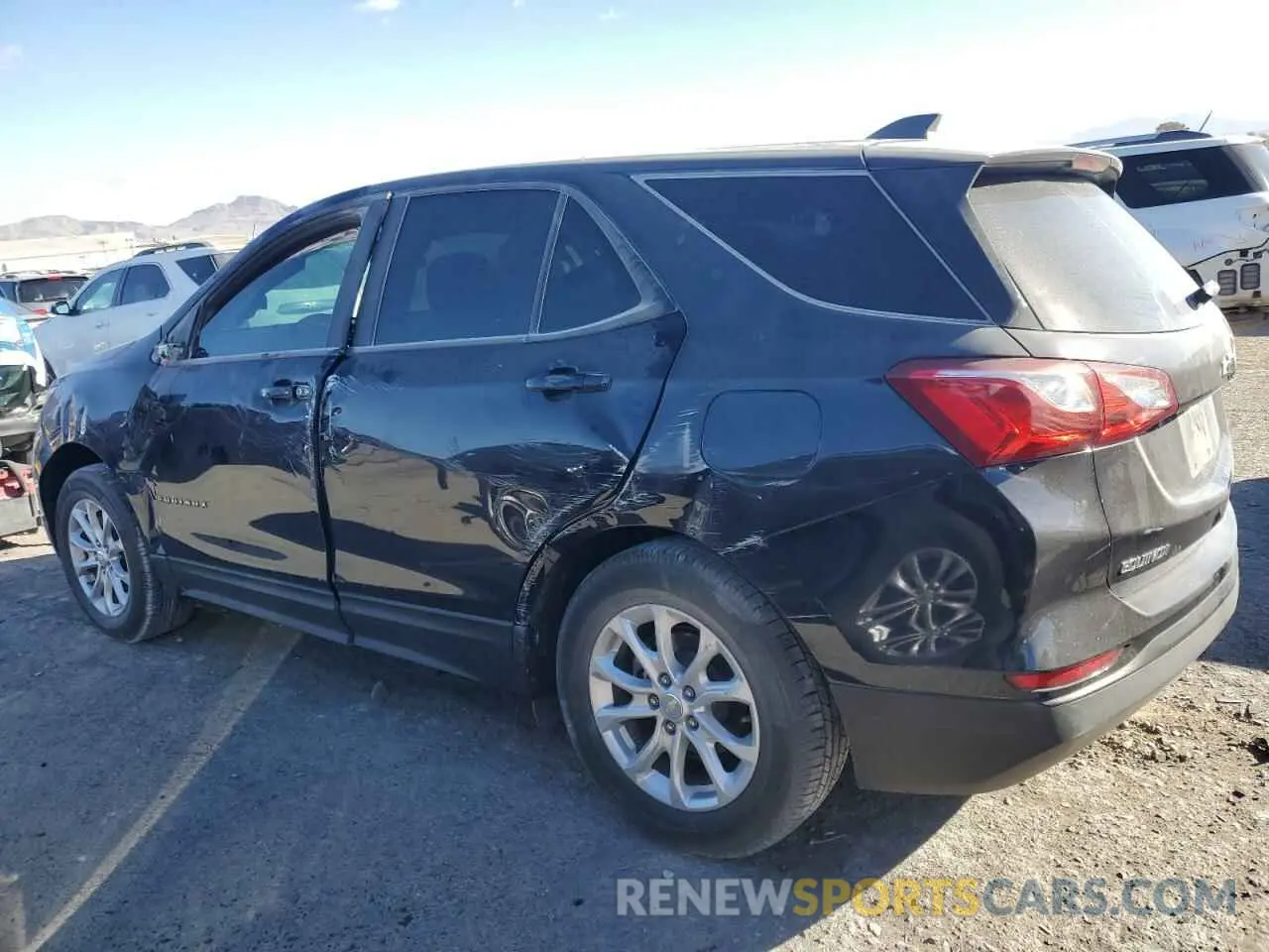 2 Фотография поврежденного автомобиля 3GNAXHEV6LS655352 CHEVROLET EQUINOX 2020