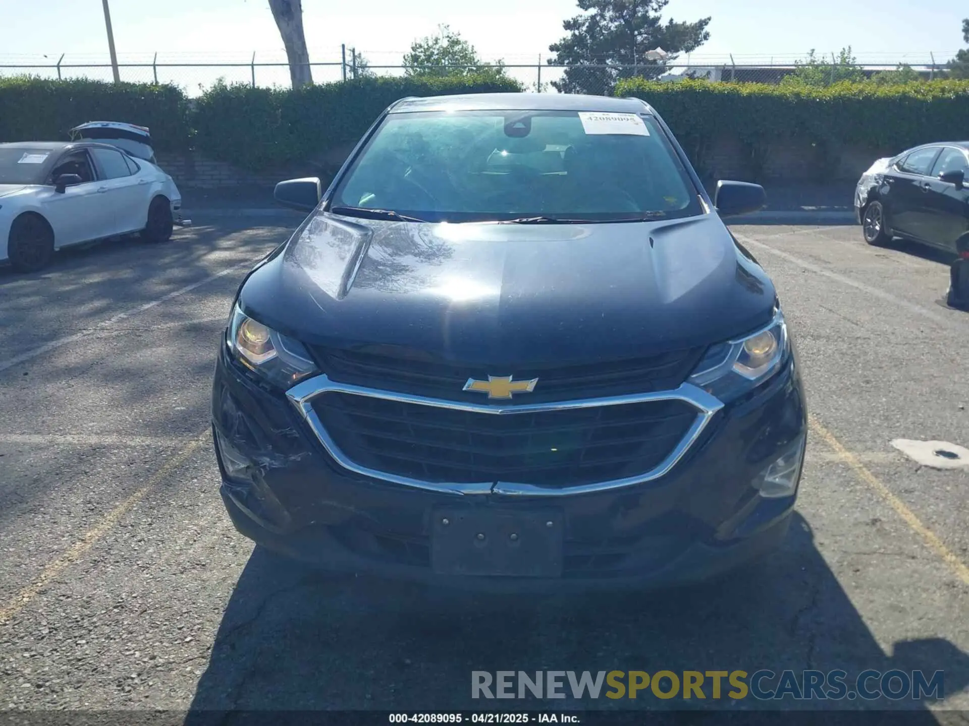 12 Фотография поврежденного автомобиля 3GNAXHEV6LS693678 CHEVROLET EQUINOX 2020
