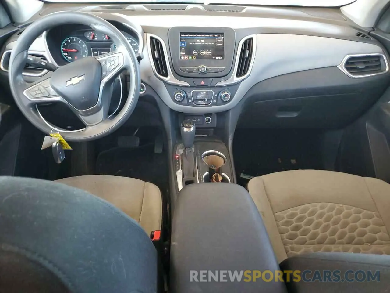 8 Photograph of a damaged car 3GNAXHEV6LS698203 CHEVROLET EQUINOX 2020