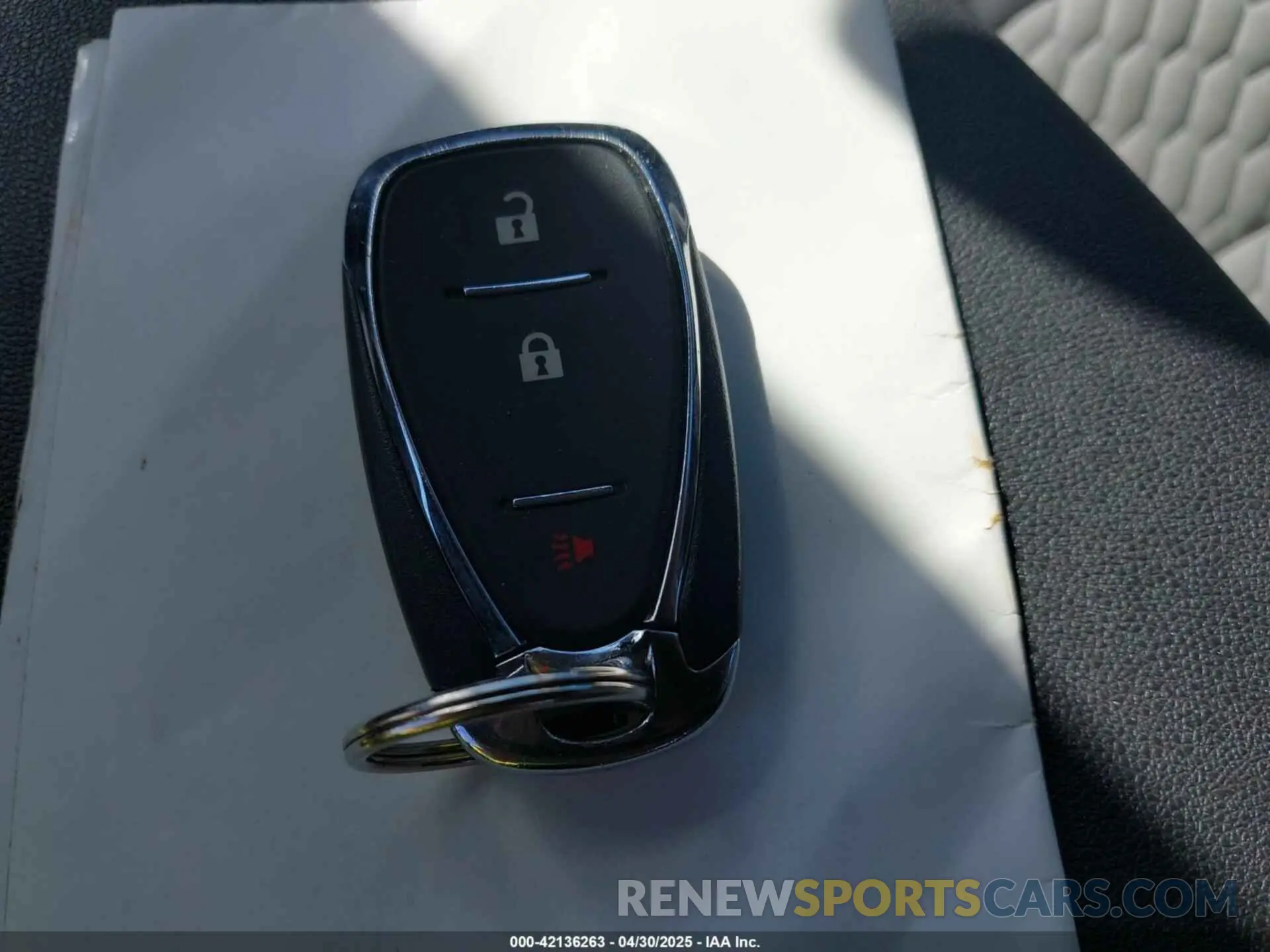 11 Photograph of a damaged car 3GNAXHEV7LS594089 CHEVROLET EQUINOX 2020