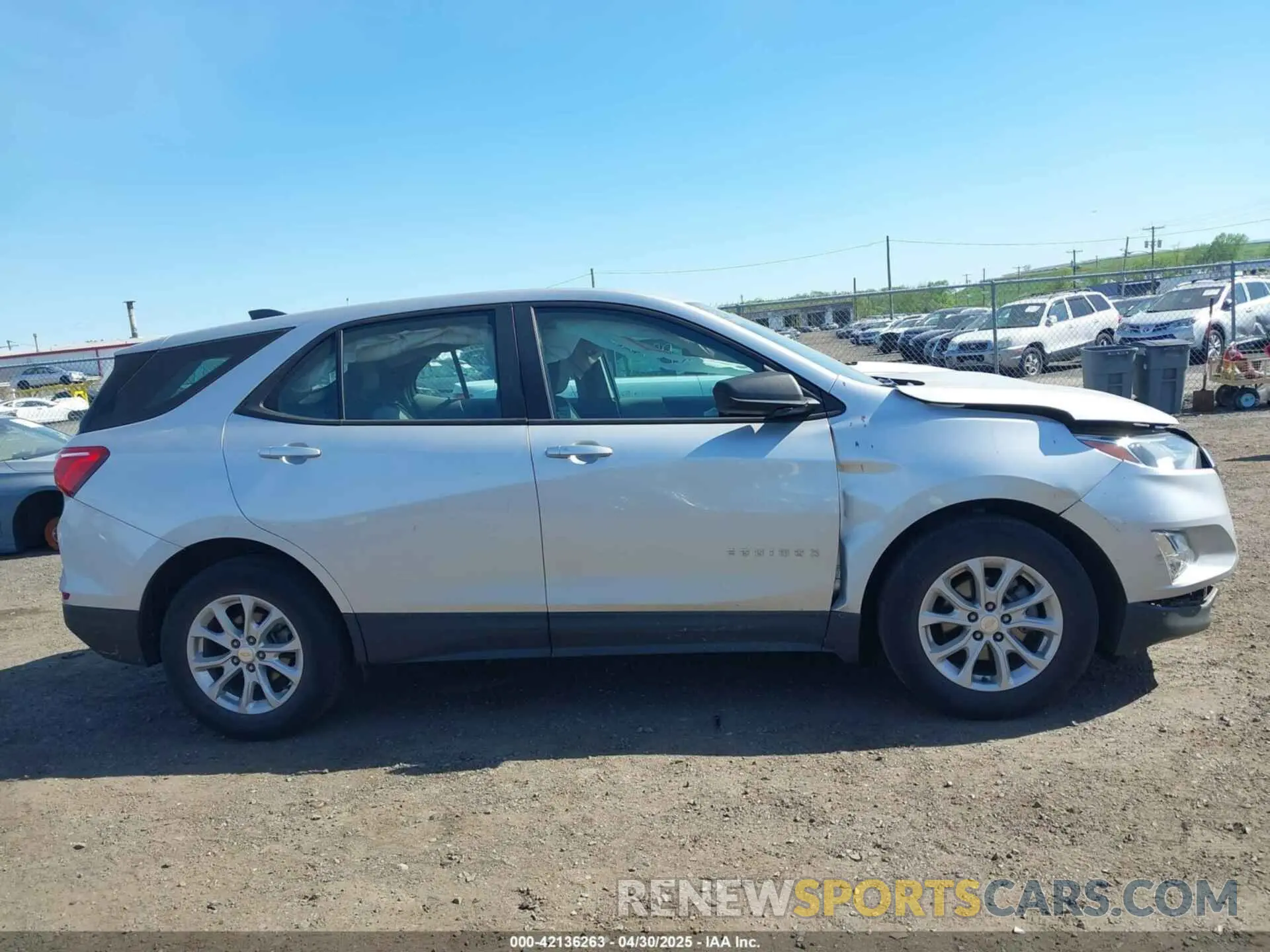 13 Photograph of a damaged car 3GNAXHEV7LS594089 CHEVROLET EQUINOX 2020