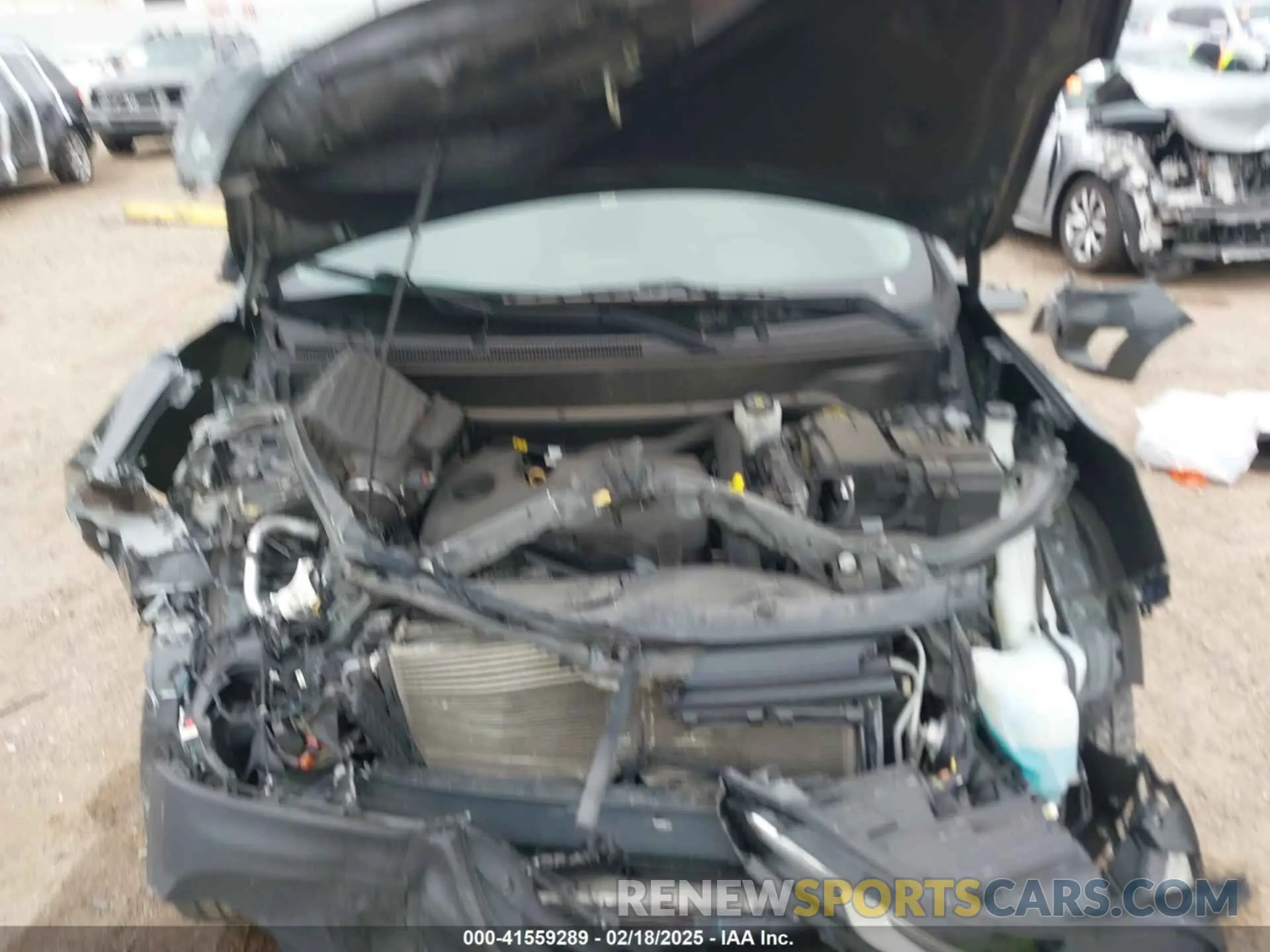 10 Фотография поврежденного автомобиля 3GNAXHEV7LS614583 CHEVROLET EQUINOX 2020