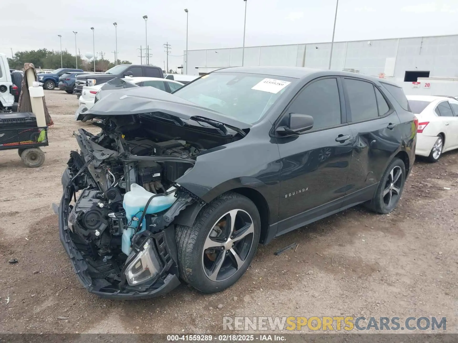 2 Фотография поврежденного автомобиля 3GNAXHEV7LS614583 CHEVROLET EQUINOX 2020