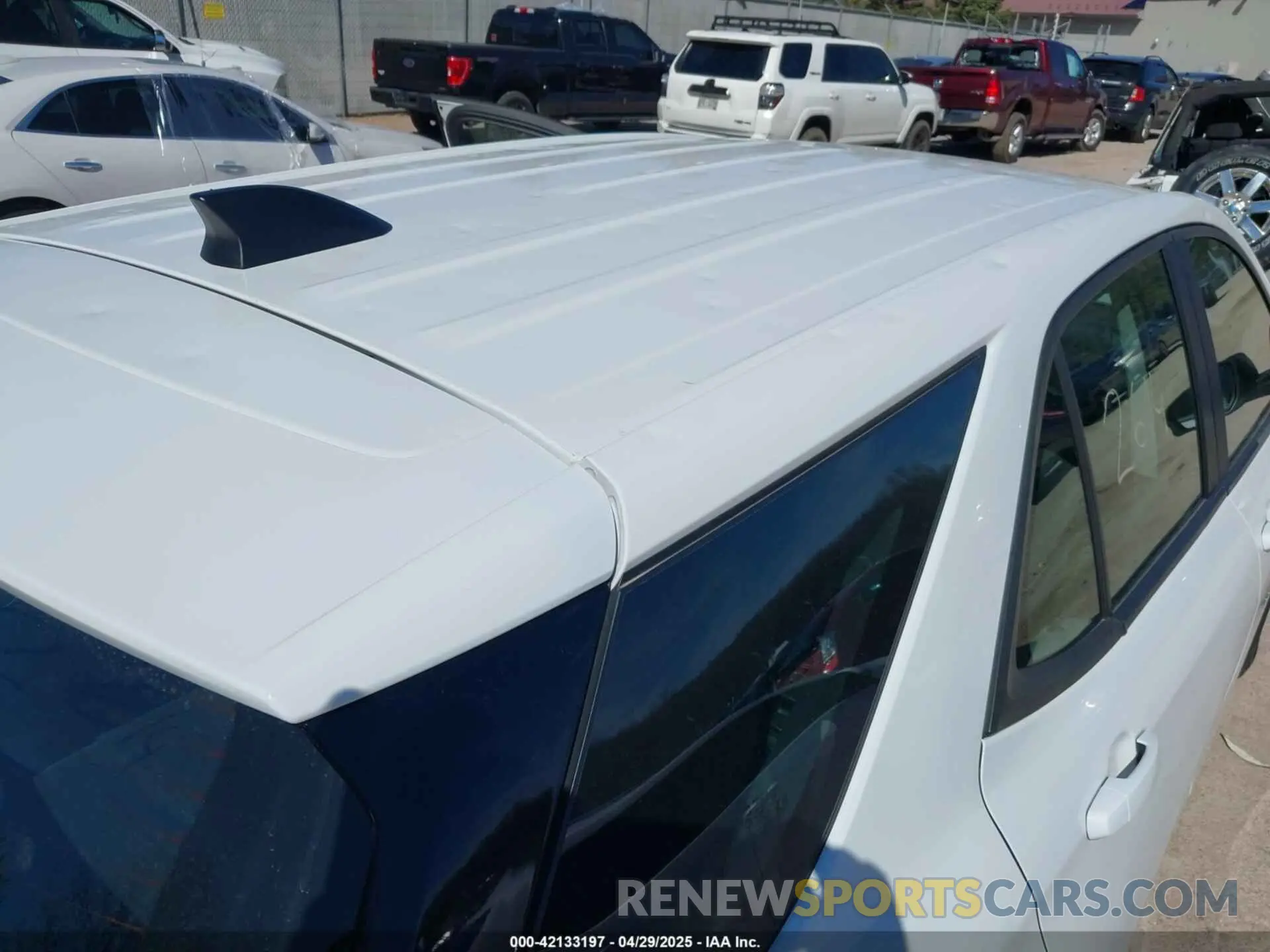 20 Photograph of a damaged car 3GNAXHEV7LS673732 CHEVROLET EQUINOX 2020