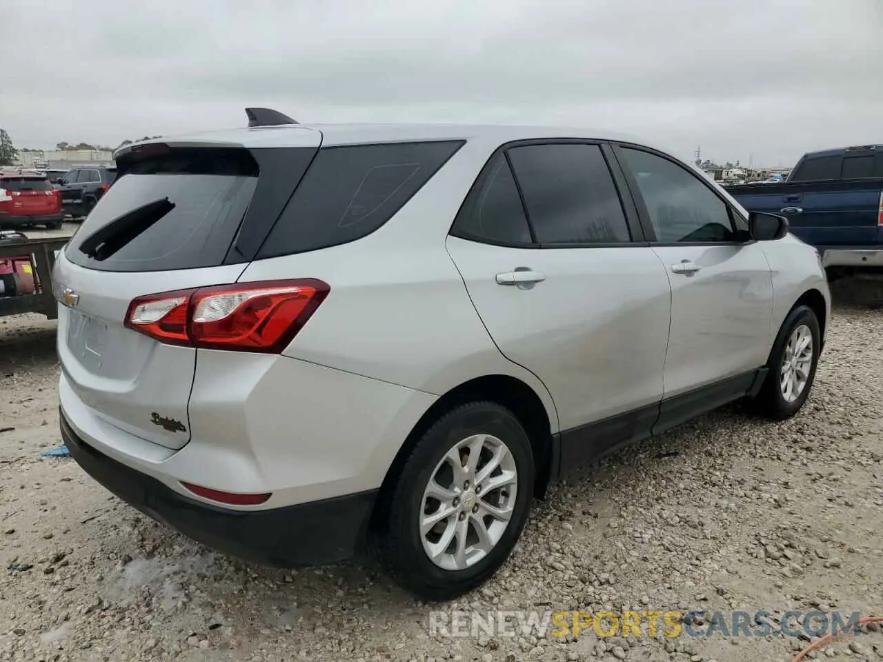 3 Фотография поврежденного автомобиля 3GNAXHEV7LS705577 CHEVROLET EQUINOX 2020