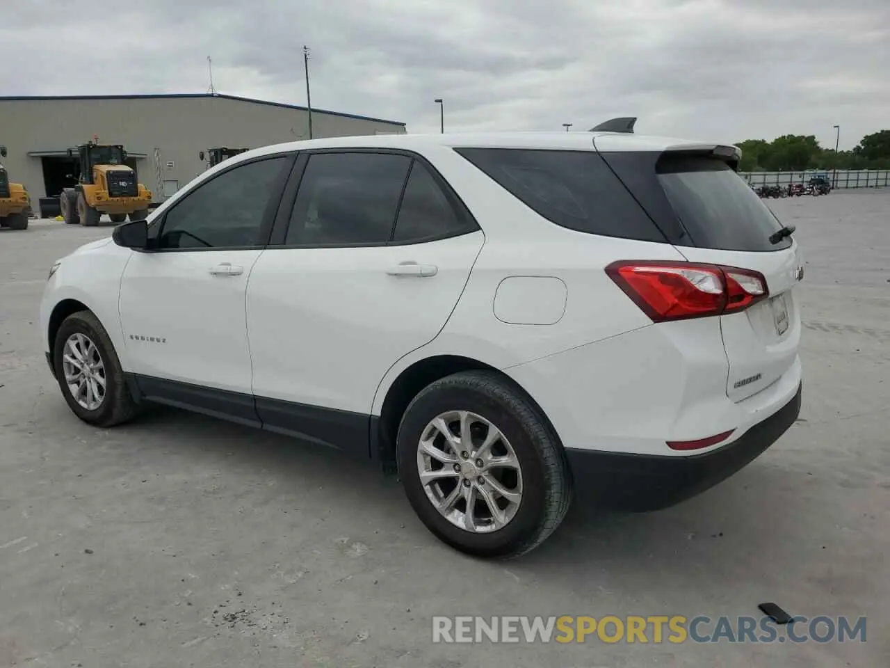 2 Фотография поврежденного автомобиля 3GNAXHEV7LS716000 CHEVROLET EQUINOX 2020