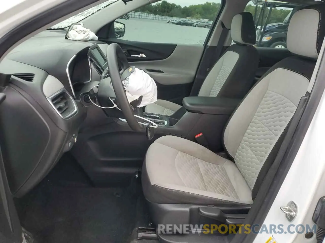 7 Фотография поврежденного автомобиля 3GNAXHEV7LS716000 CHEVROLET EQUINOX 2020