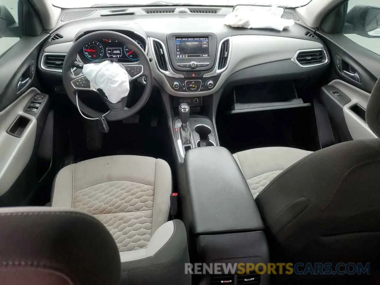 8 Фотография поврежденного автомобиля 3GNAXHEV7LS716000 CHEVROLET EQUINOX 2020