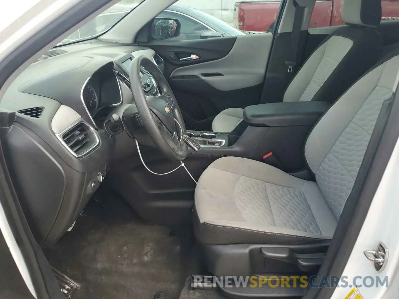 7 Photograph of a damaged car 3GNAXHEV7LS732911 CHEVROLET EQUINOX 2020