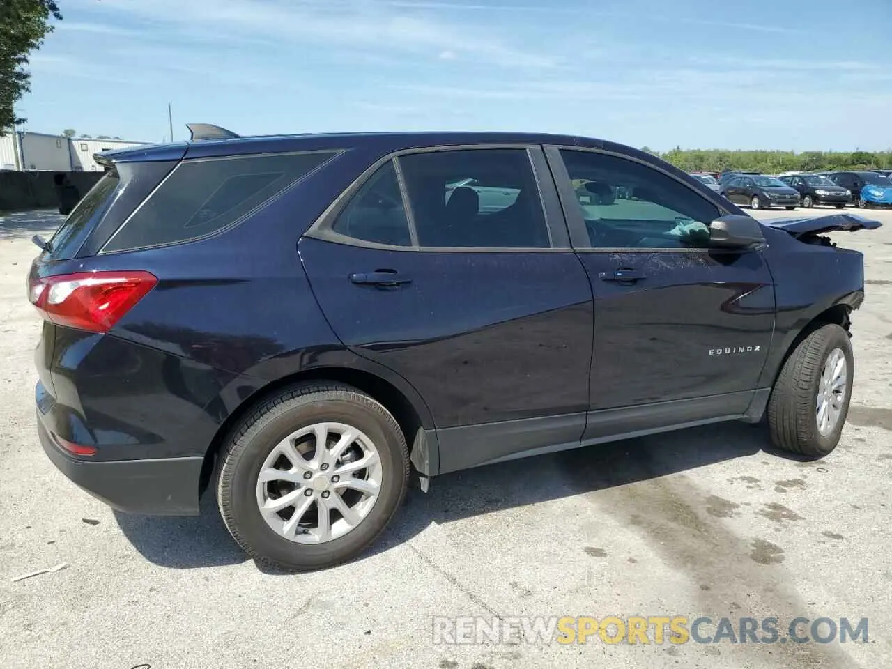 3 Фотография поврежденного автомобиля 3GNAXHEV8LS523323 CHEVROLET EQUINOX 2020