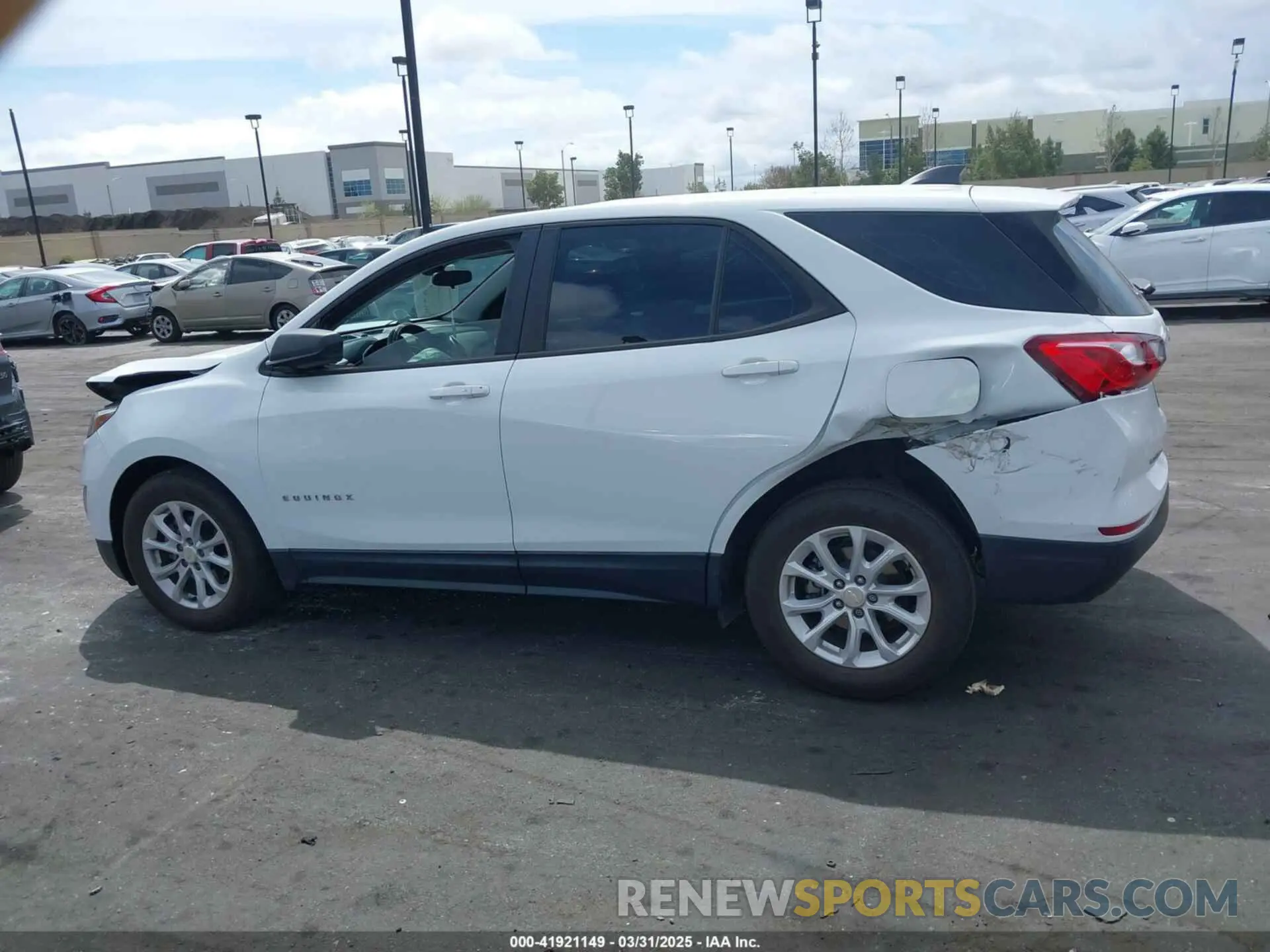 14 Фотография поврежденного автомобиля 3GNAXHEV8LS652064 CHEVROLET EQUINOX 2020